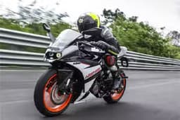 RC 125 Slide